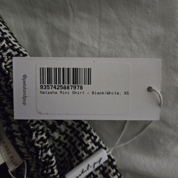 Petal & Pup Classic Black and White Plaid Women's Skort Size XS NWT - Picture 5 of 7